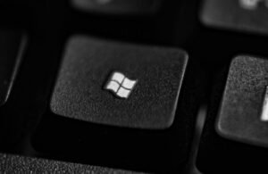 Microsoft formará en Inteligencia Artificial a un millón de personas en España en 2025