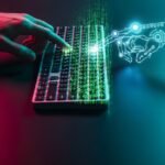 Empresas chinas obligan a empleados a entrenar clones digitales que podrían reemplazarlos