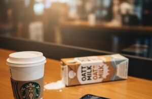 Starbucks retira su sistema de inteligencia artificial para inventario tras registrar fallos